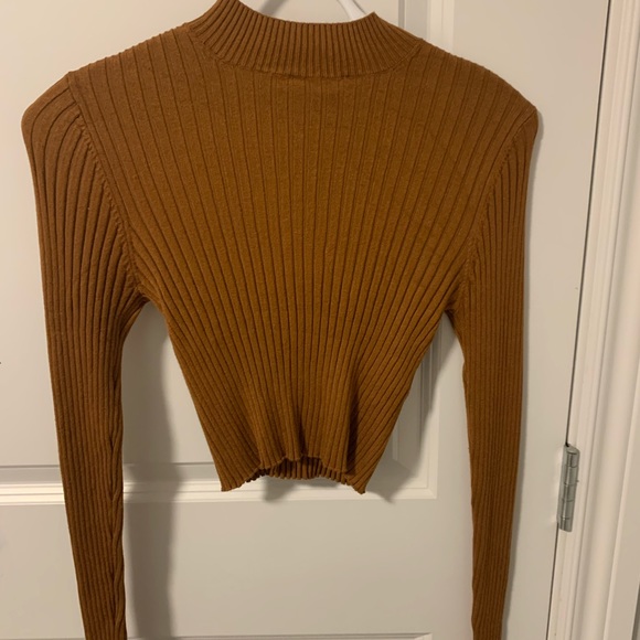 garage long sleeve - Picture 1 of 3